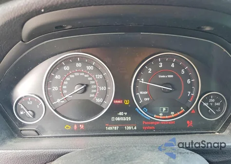 2017 BMW 330 Xi из США, поврежденный, VIN WBA8D9G34HNU62049